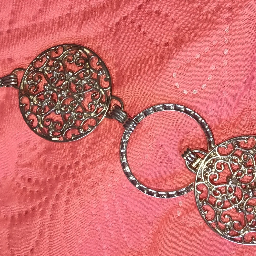 FASHION FOCUS METAL BELT WITH BLING NWT